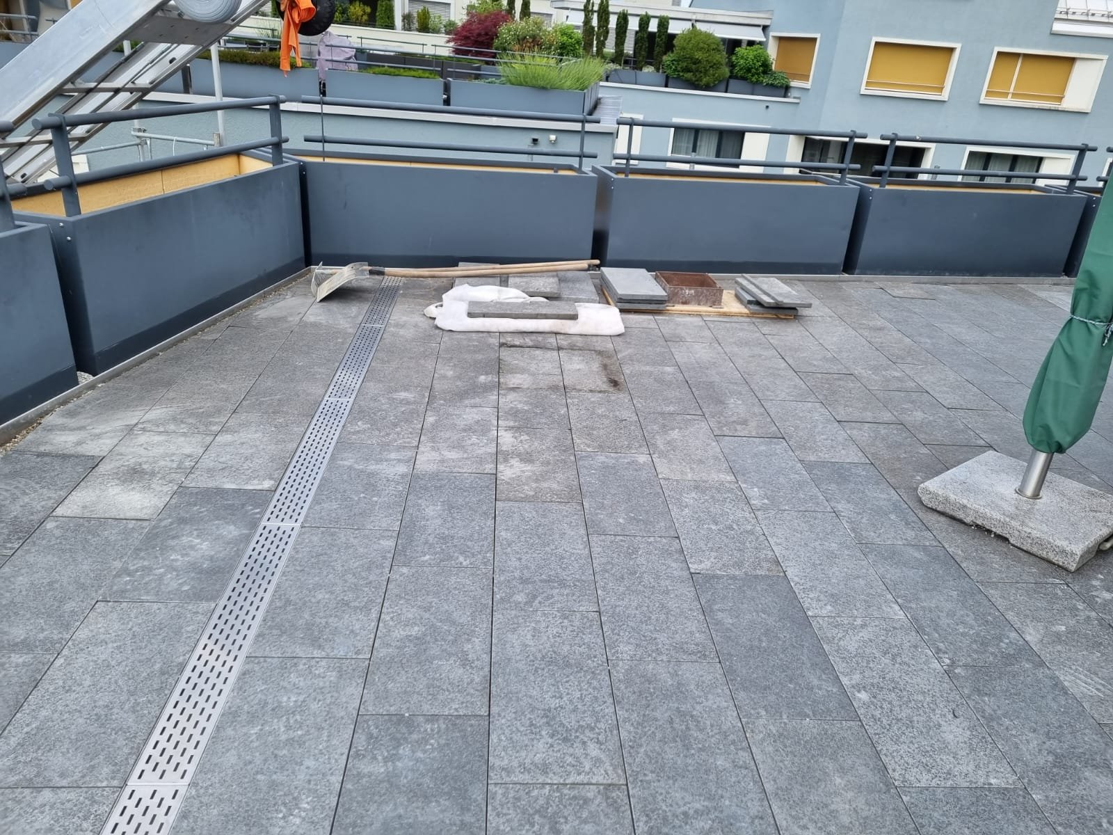 Terrassenbau Zürich — Eco Deck Bedachungen